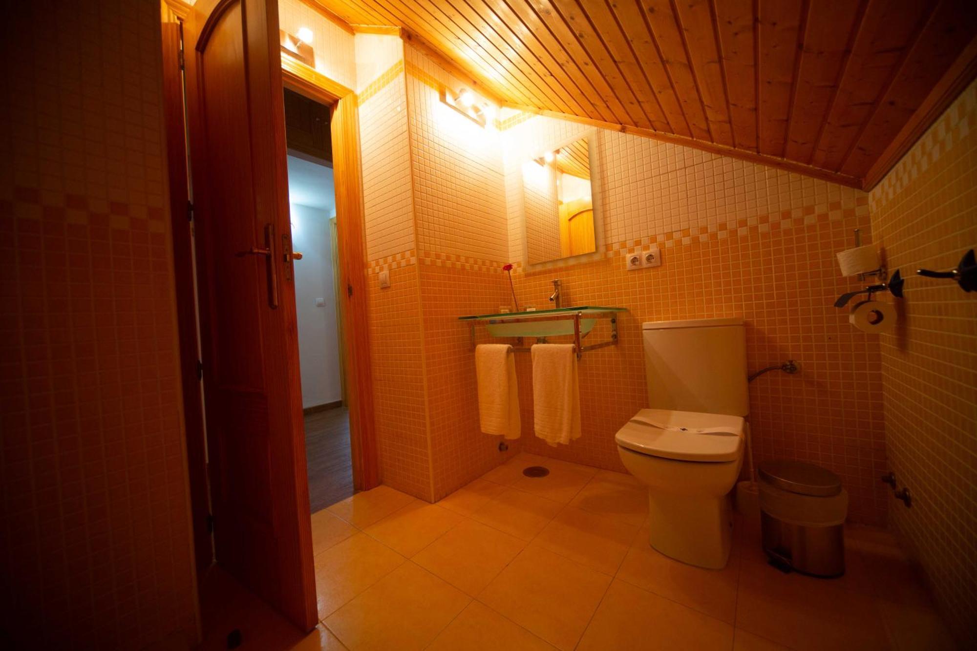 Apartamento Santa Barbara カスティジェハ・デ・ラ・クエスタ エクステリア 写真